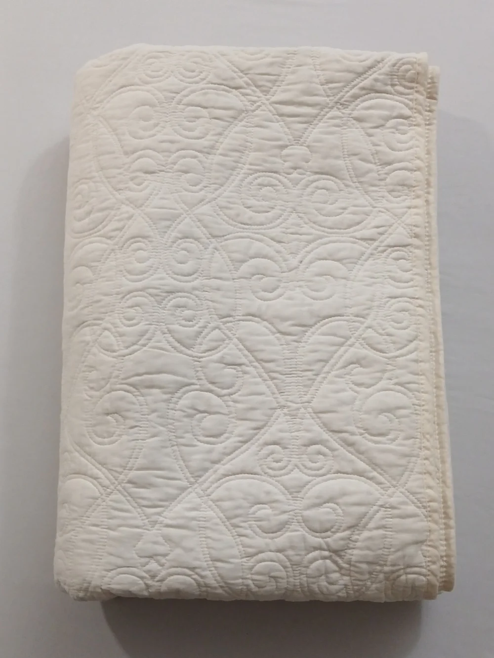 Laura Ashley Queen Quilt